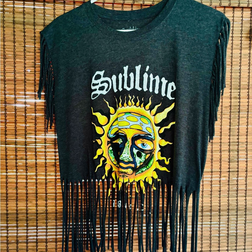Sublime Graphic Fringe T-Shirt